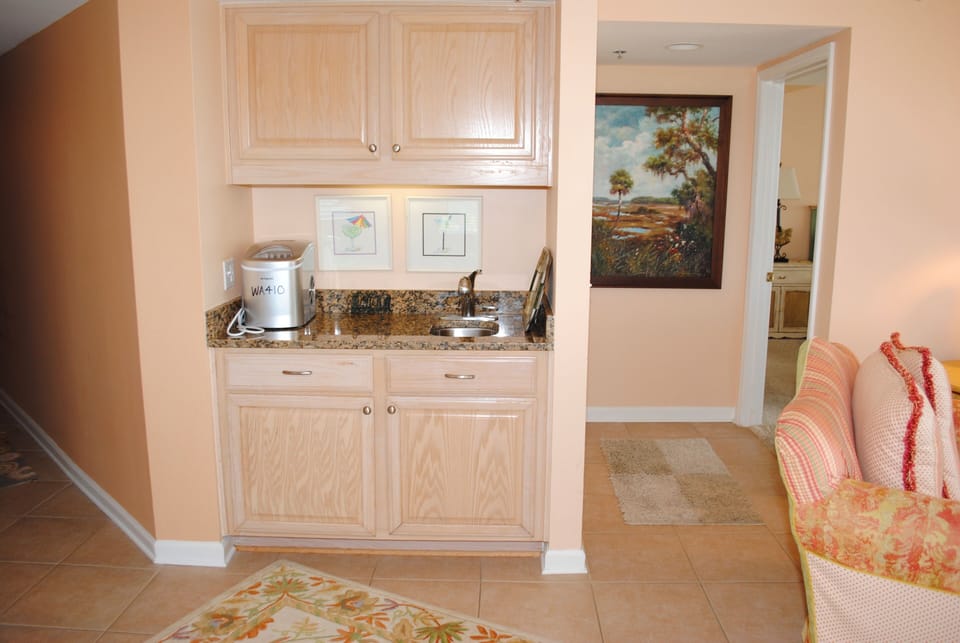 Wet Bar