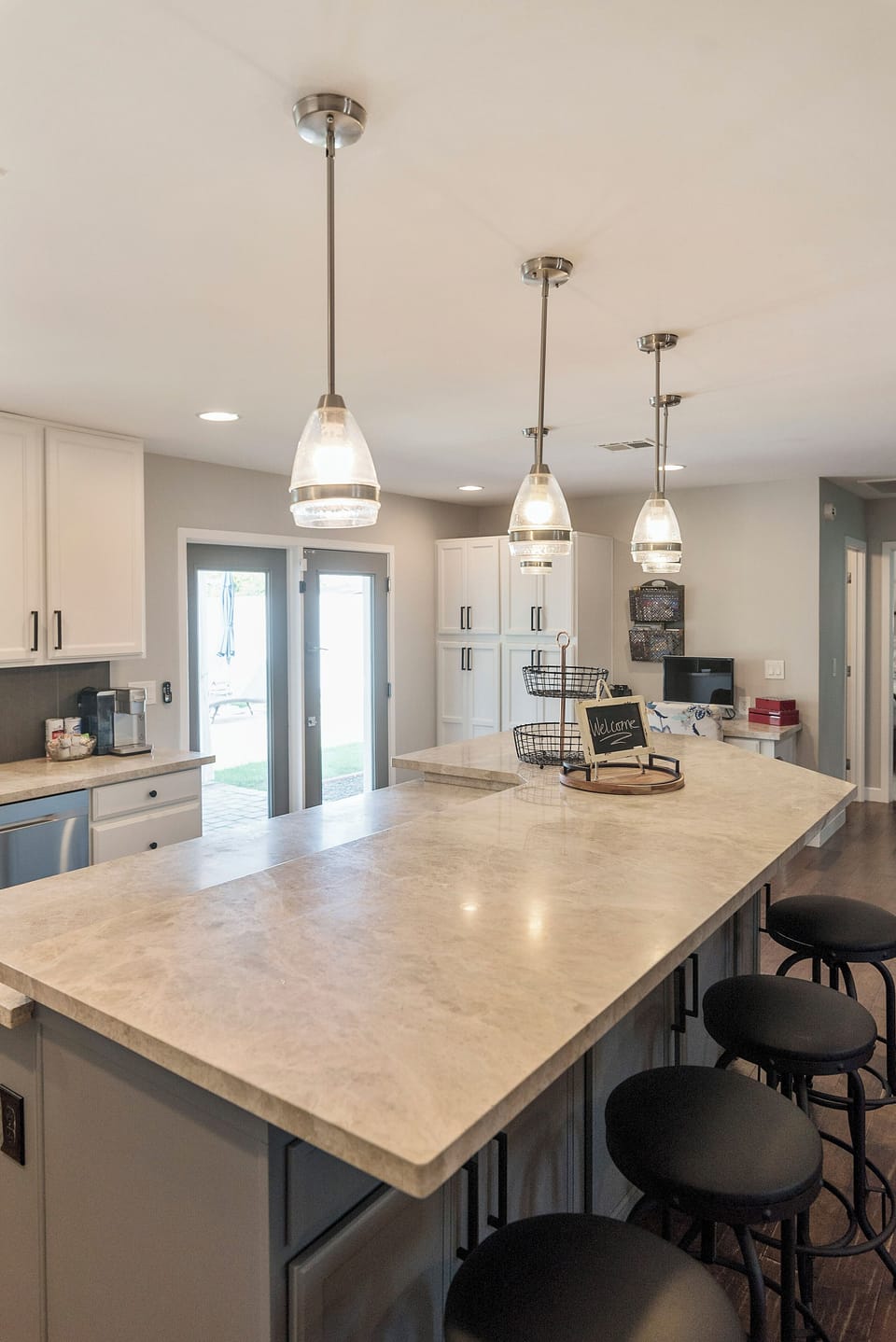 Extra-large kitchen island perfect for cooking and entertaining.
