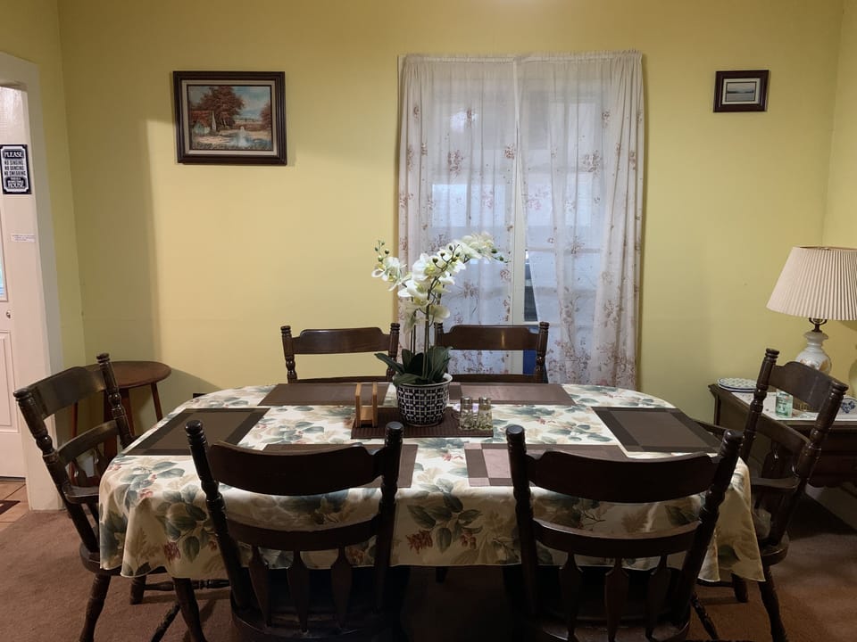 Dining room