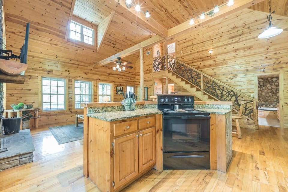 Cook with Your Group in Open Kitchen Design