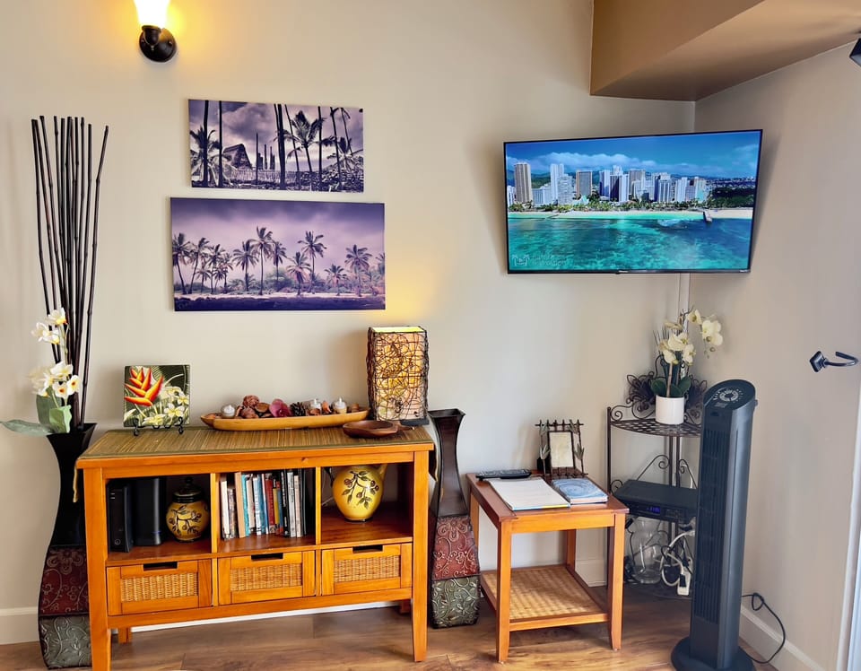Cottage Waikiki . Smart TV . High speed WiFi