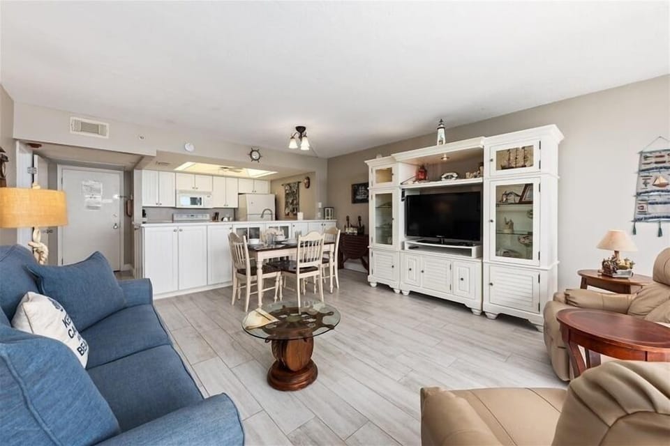 401 Living Room