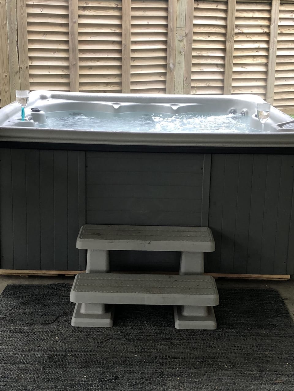 Hot tub under the house. Fun!