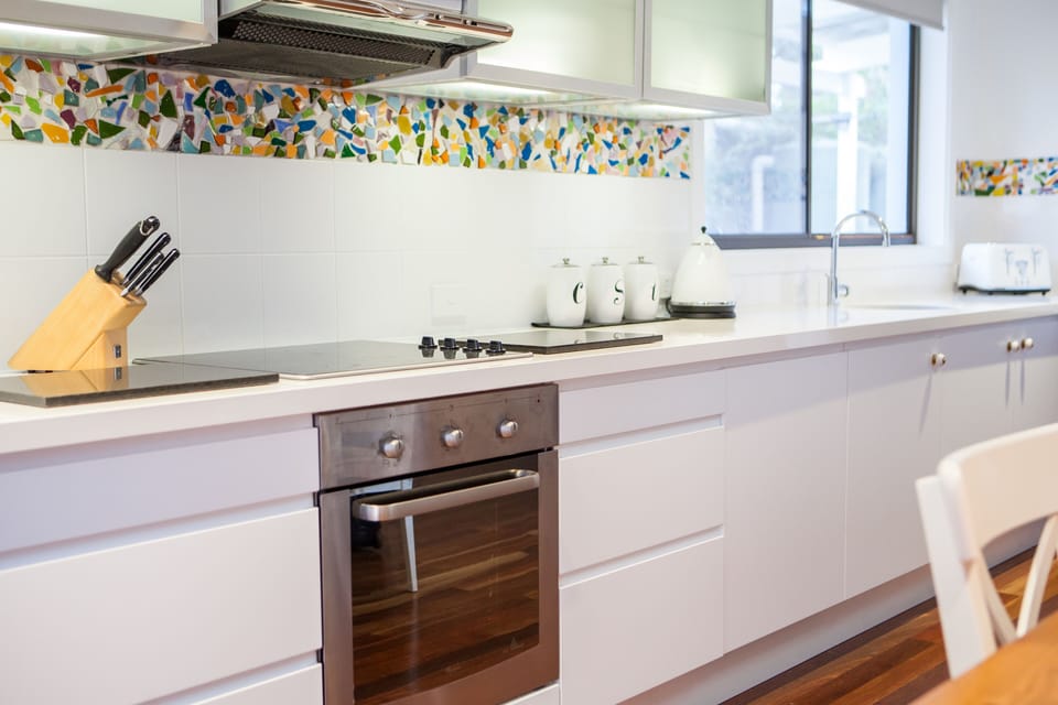 Kitchen with loads of bench space