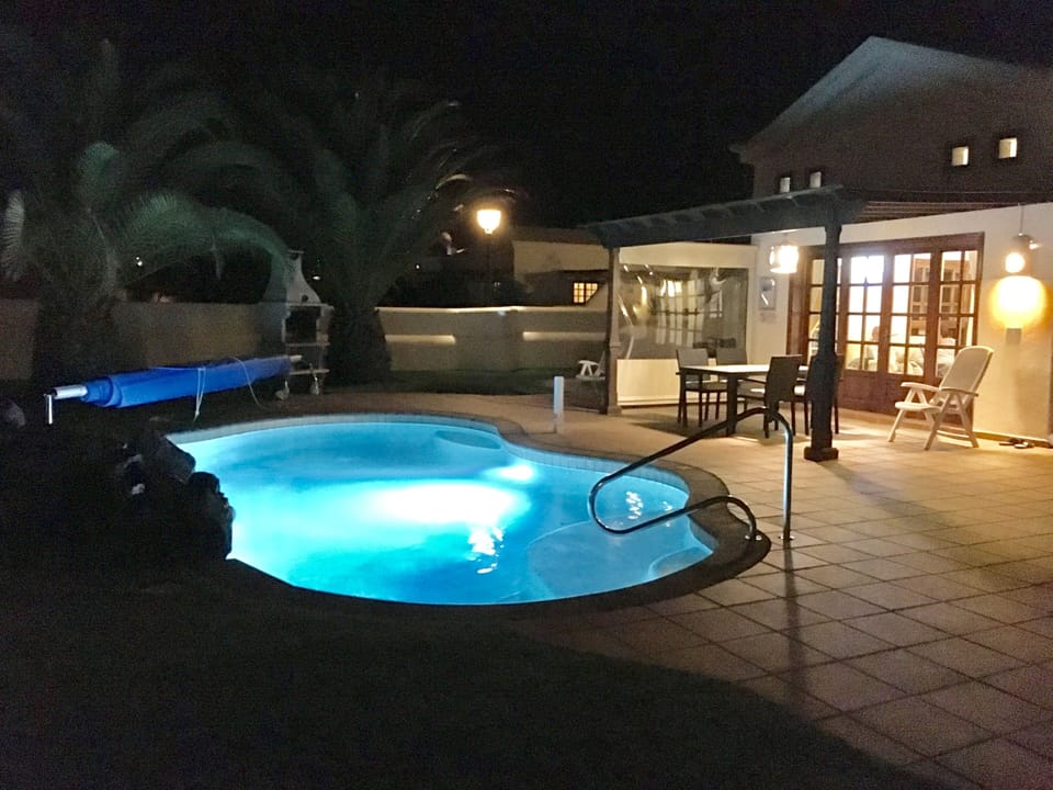 The pool at night! 