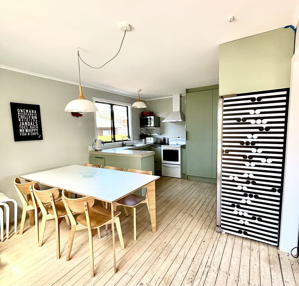 kitchen and dining in bach