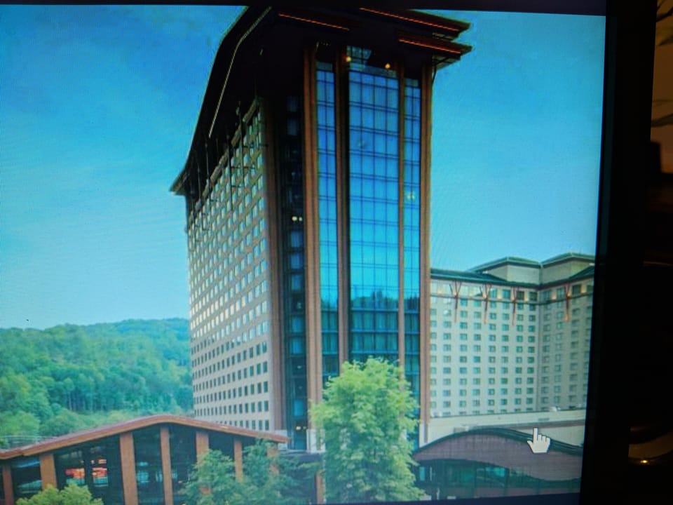 Harrah's Resort & Casino 20 minutes away.