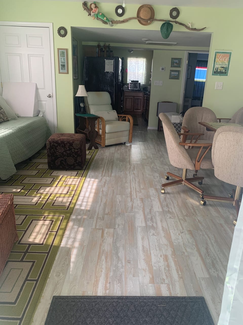 Living room/dining room open floor plan to daybeds/twin beds for slumber