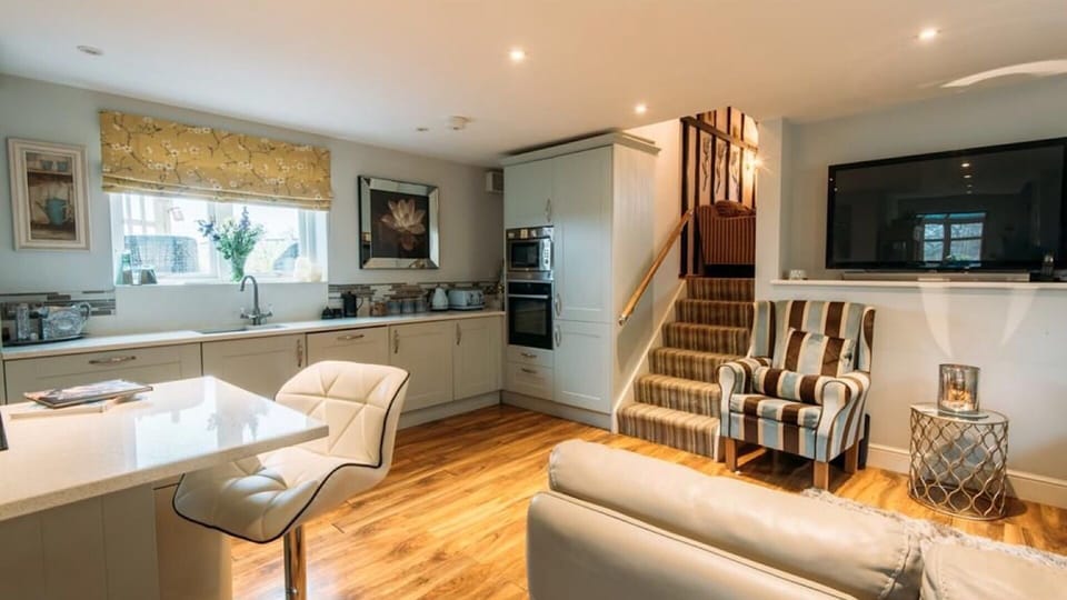 Stunning open plan kitchen and family room.