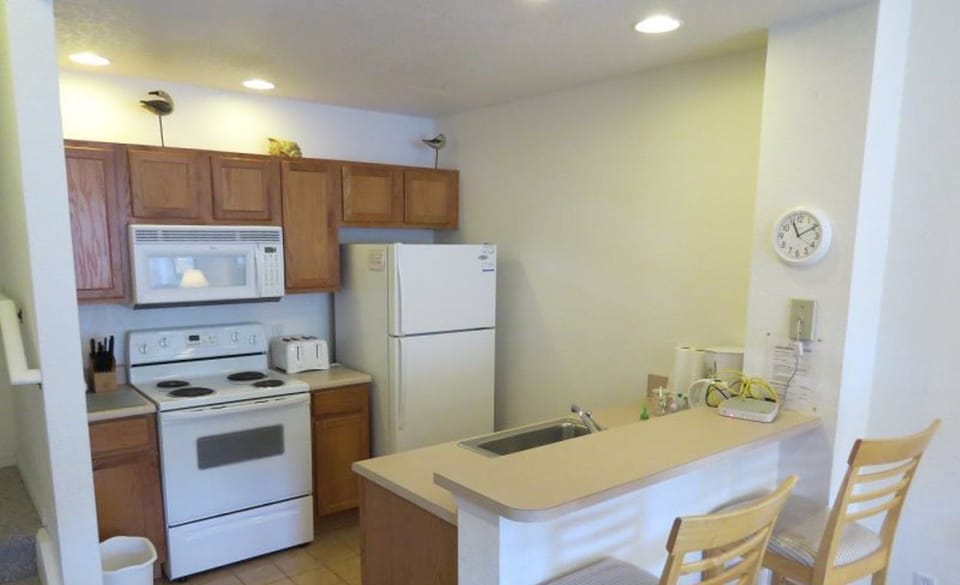 Fully equipped kitchen