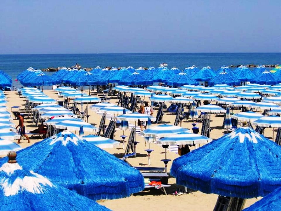 Relax,sun and ice cream on the beach