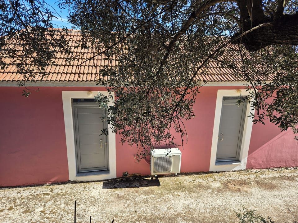 Two front doors but one holiday rental area!