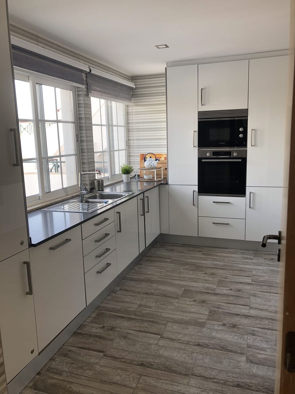 Bosch fitted Kitchen.