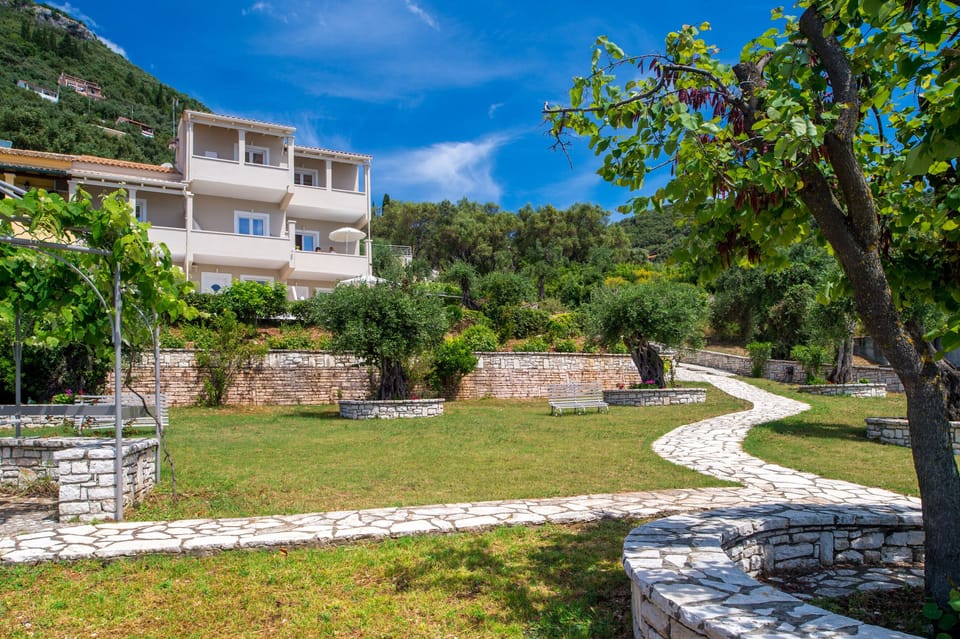 Corfu apartments by the beach Garden Area