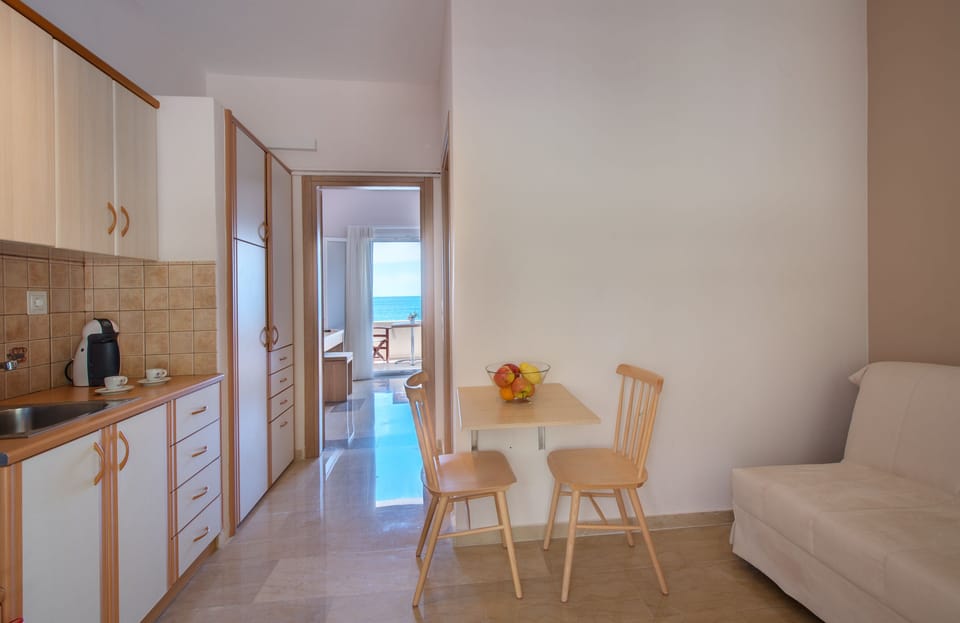 Top Floor apartment Kitchen area 