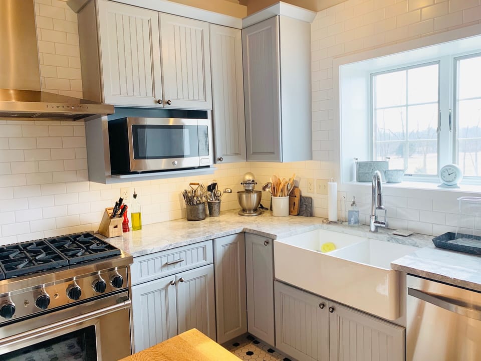 Fully stocked kitchen for your use 