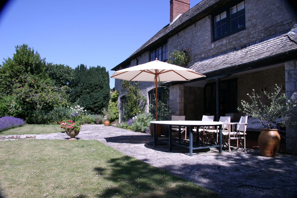 THE LYNCHES DORSET