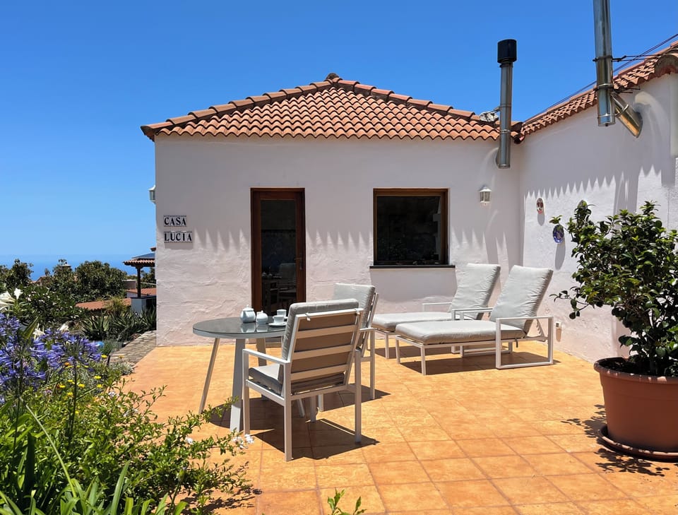 Your sun lounger awaits!