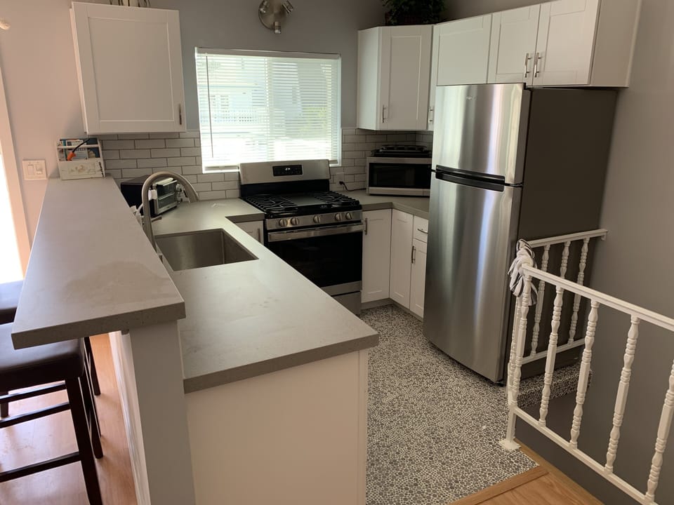 All new appliances (3/22)