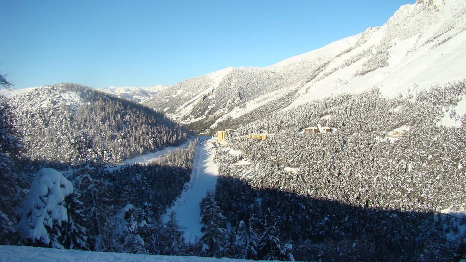 Snow and ski sports