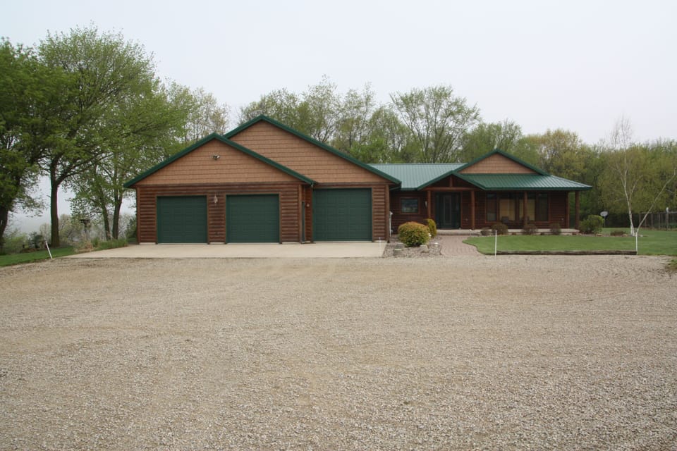 Bluff Country Retreat