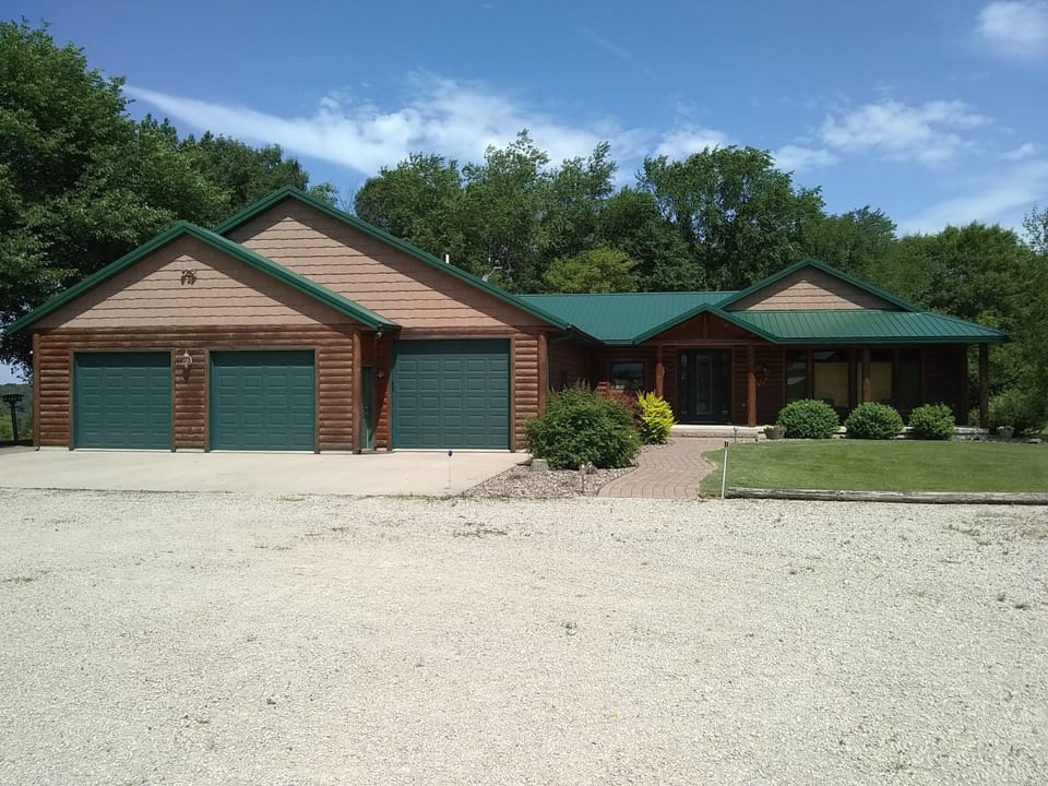 Bluff Country Retreat