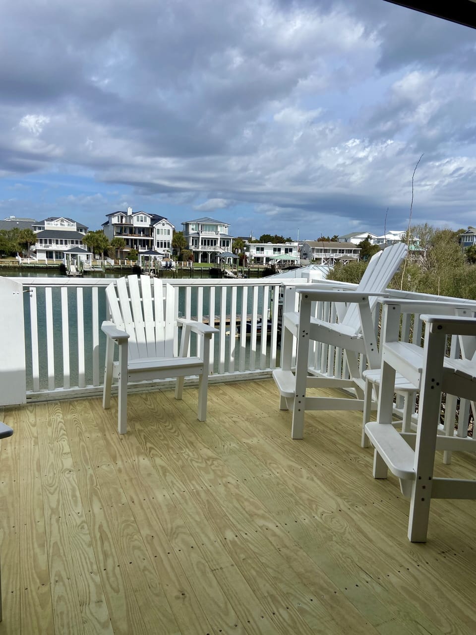 Back deck overlooking sound