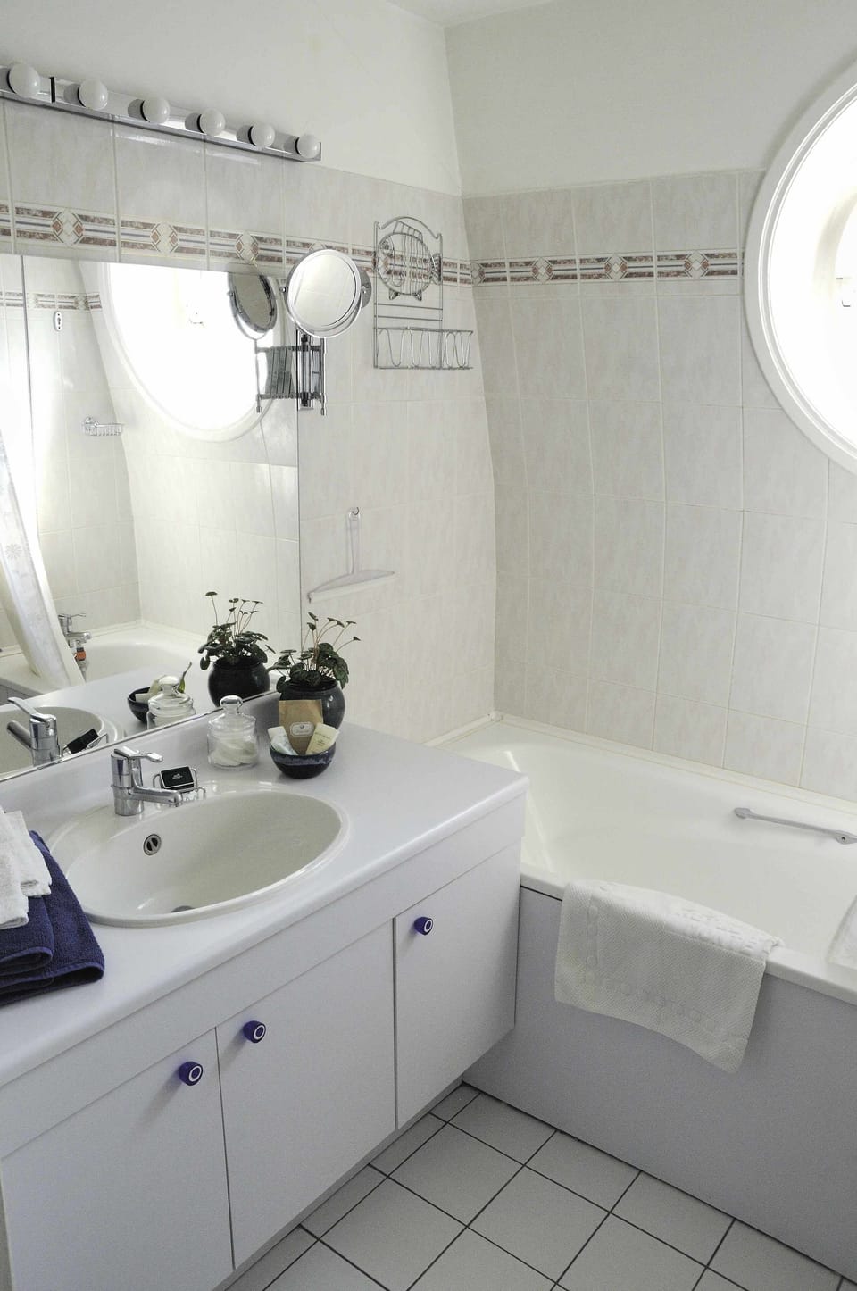 Ensuite bathroom with shower in the bath. Your private toilet is separate.
