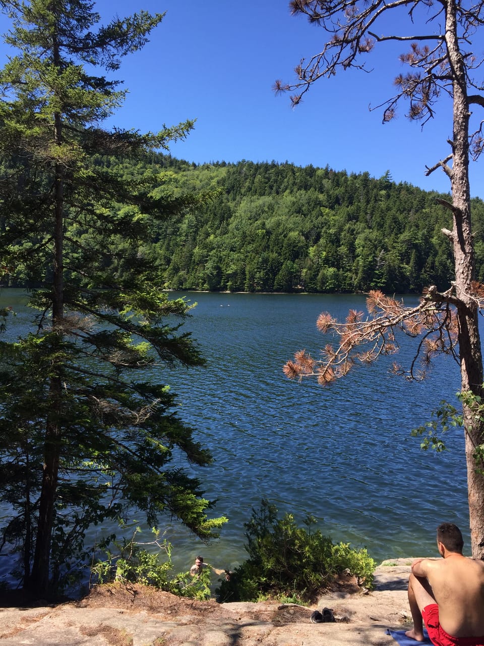 Take a drive to swim across Echo Lake