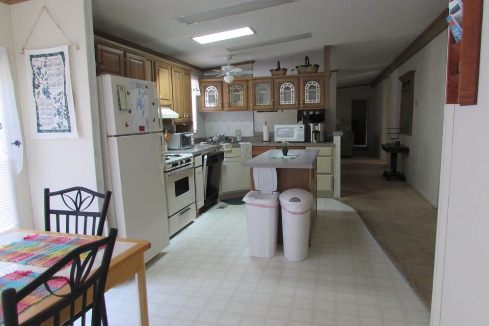 entering house from side door into kitchen