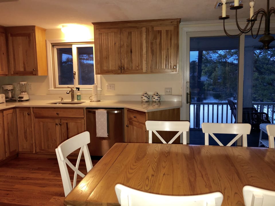 Kitchen View 