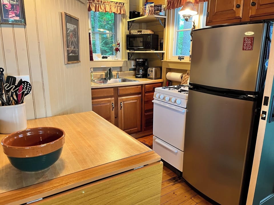 A peek at the kitchen