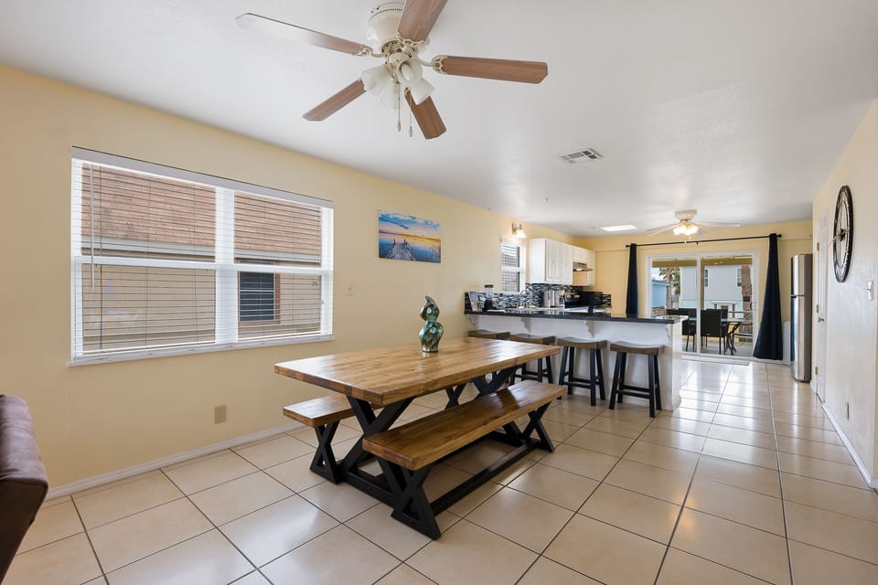 Open concept dining area just between the living room and kitchen.