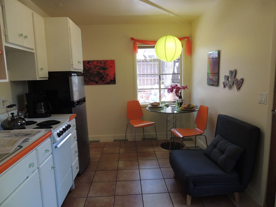 Kitchen with seating area