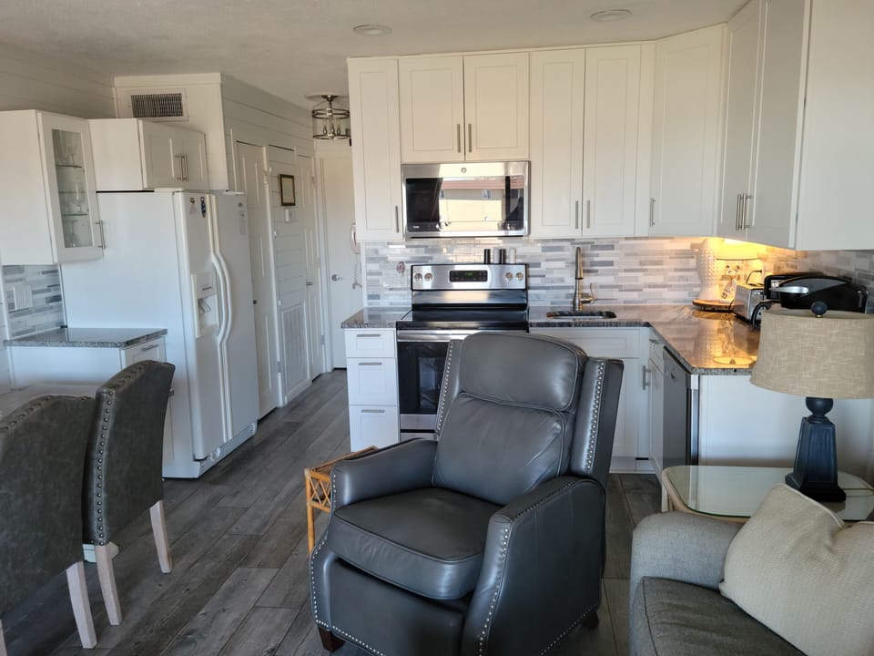 Kitchen area