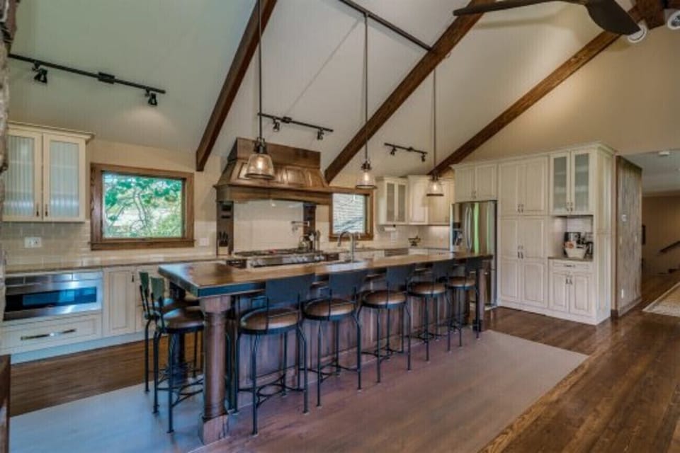 Gourmet Kitchen