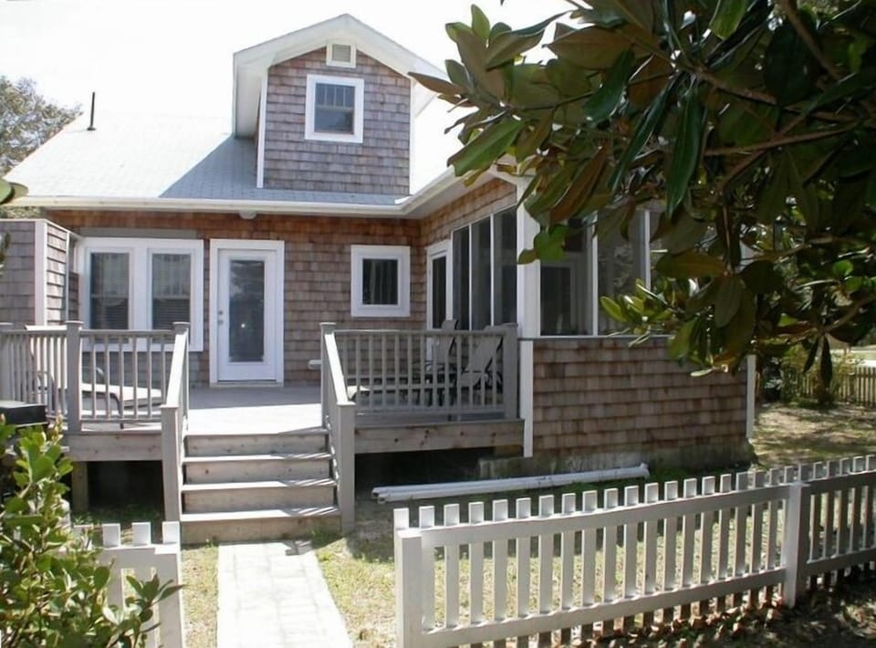 Back deck and screened porch