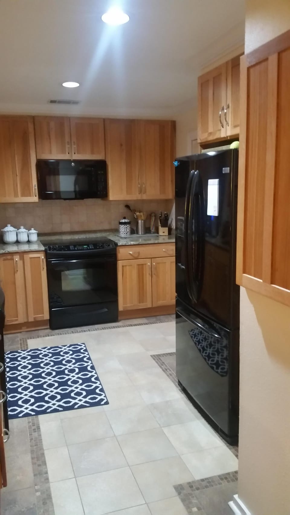 Beautiful Updated Cook's Kitchen with updated Appliances, Granite Counter Tops