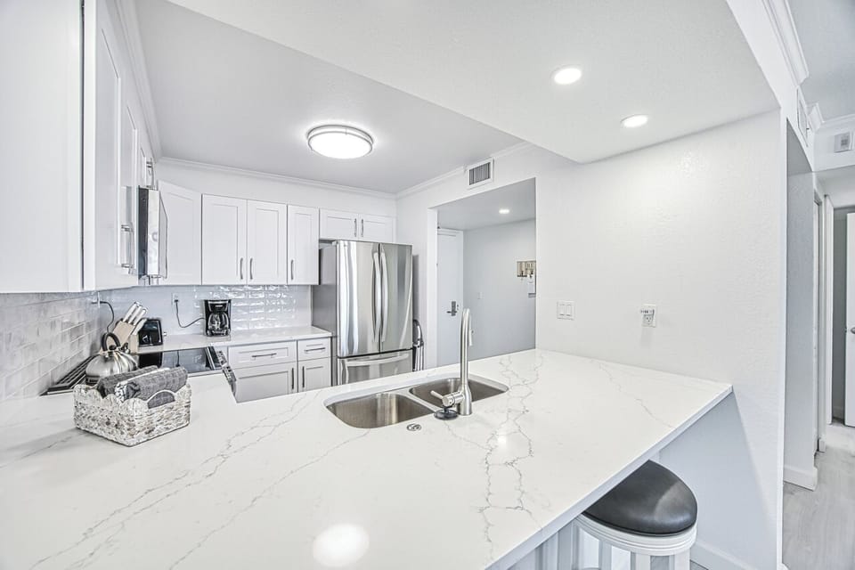 Kitchen-from-Bar