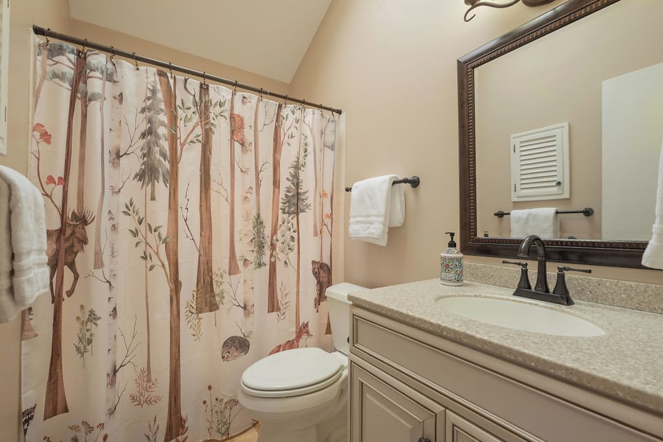 Upstairs Full Bath