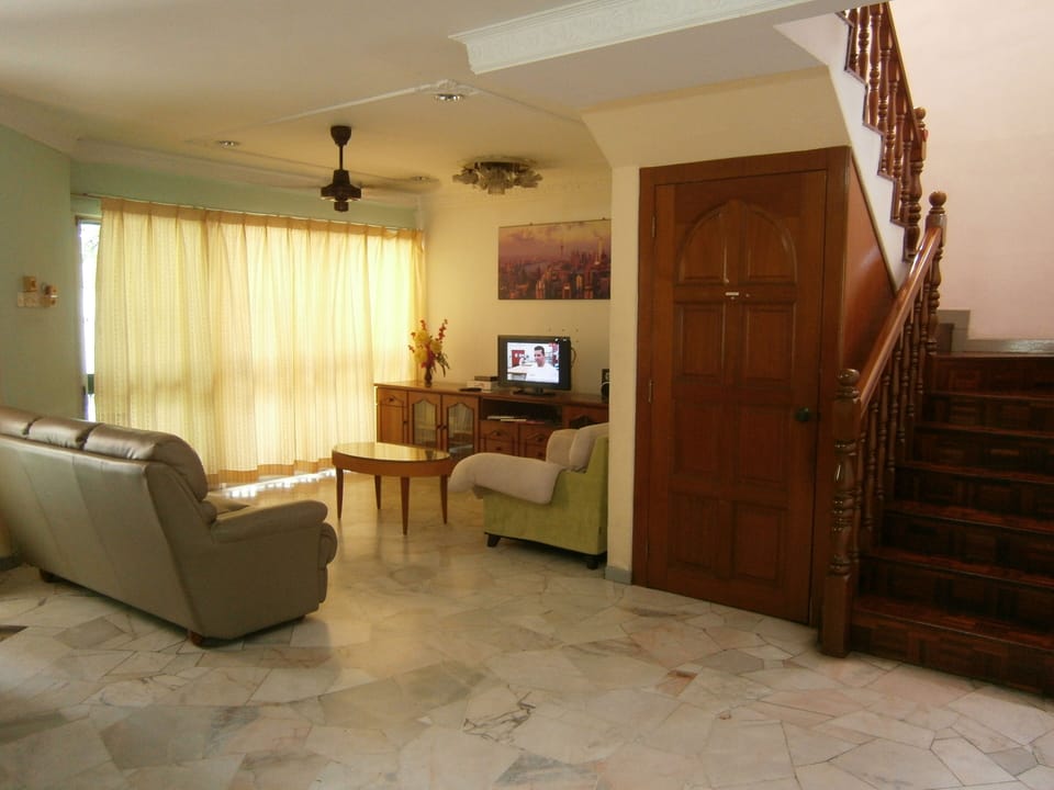 Jalan Kuching KL Homestay  