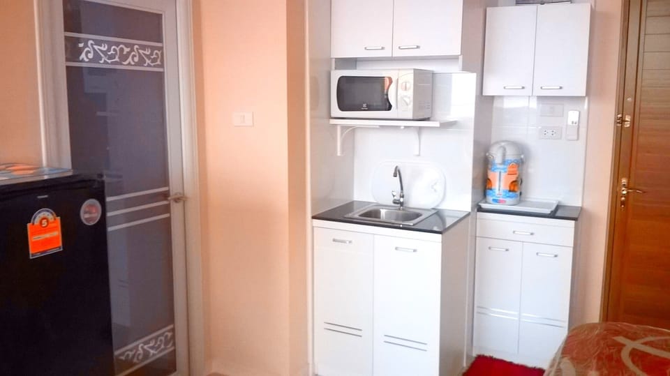 Studio Pattaya East Chockchai Condo1