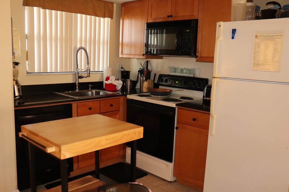 Fully stocked kitchen
