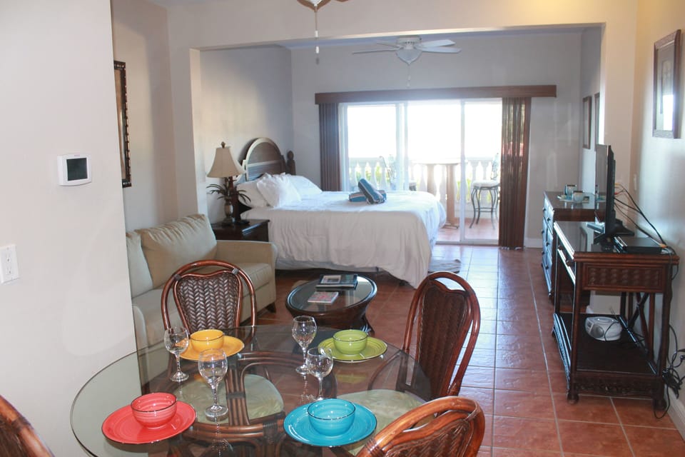 Our newly refurbished studio is waiting for you!