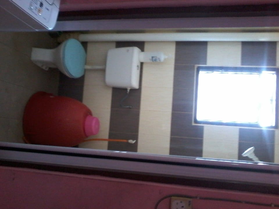 WAN HOMESTAY IPOH PENGKALAN STATION 18