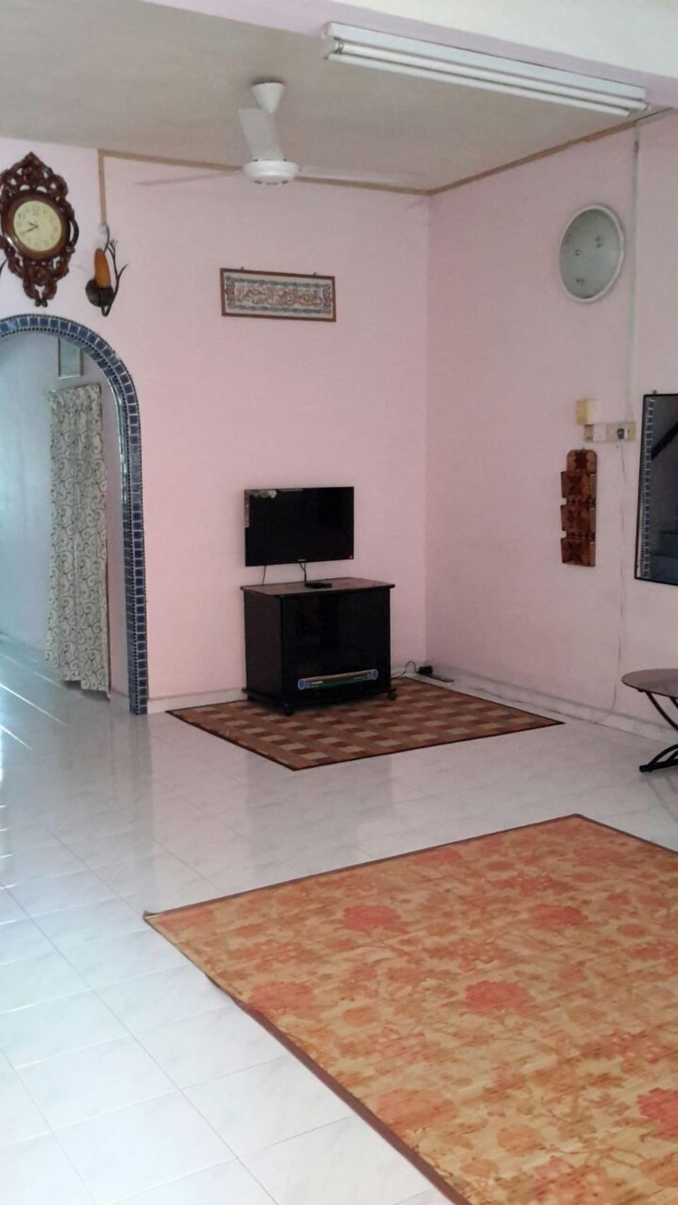 WAN HOMESTAY IPOH PENGKALAN STATION 18