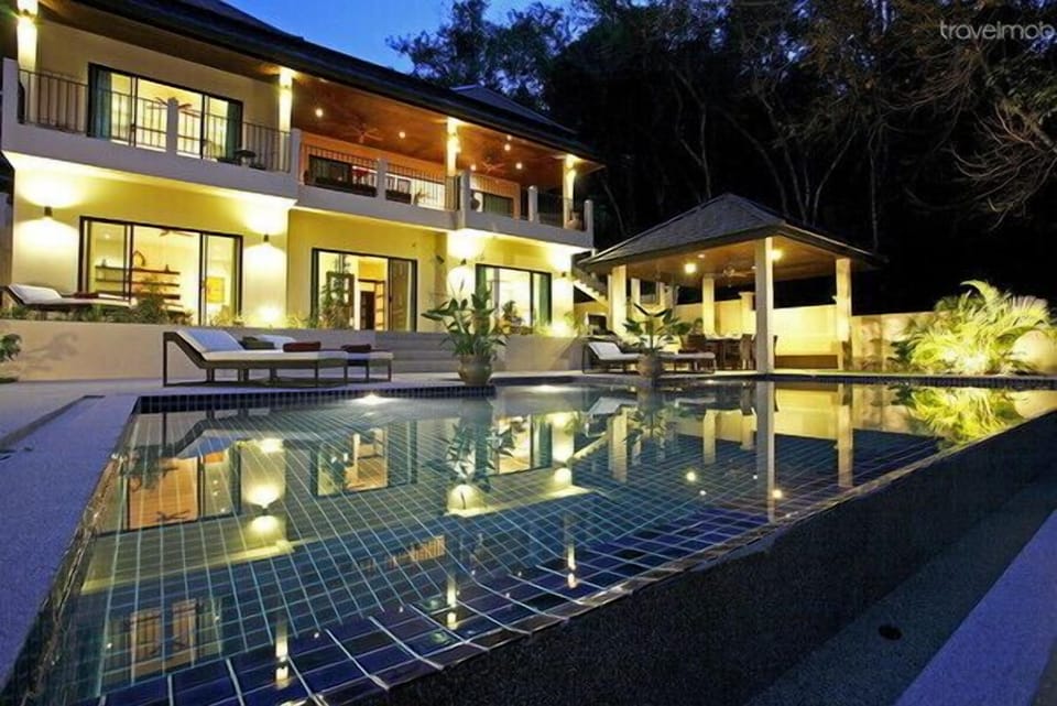 Sunstone Villa: 6 BR Pool Villa