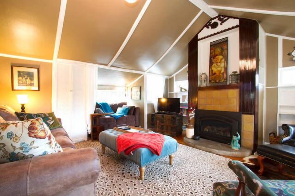 Living room with plenty of places to curl up with a Steinbeck book or two