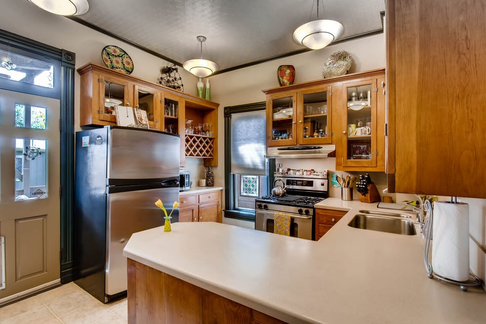 Fully Appointed  Gourmet Kitchen