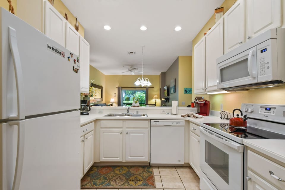 Kitchen - fully equipped
